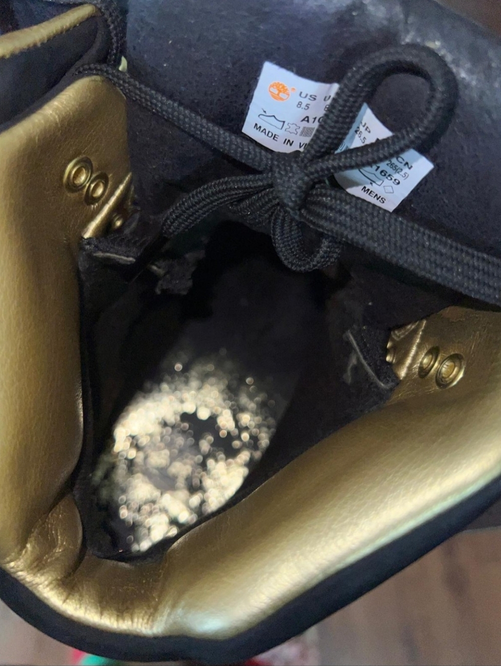 Timberland Euro Hiker Shell Toe Boots for Men – Black/Gold – Size 8.5 US. - Picture 7 of 12